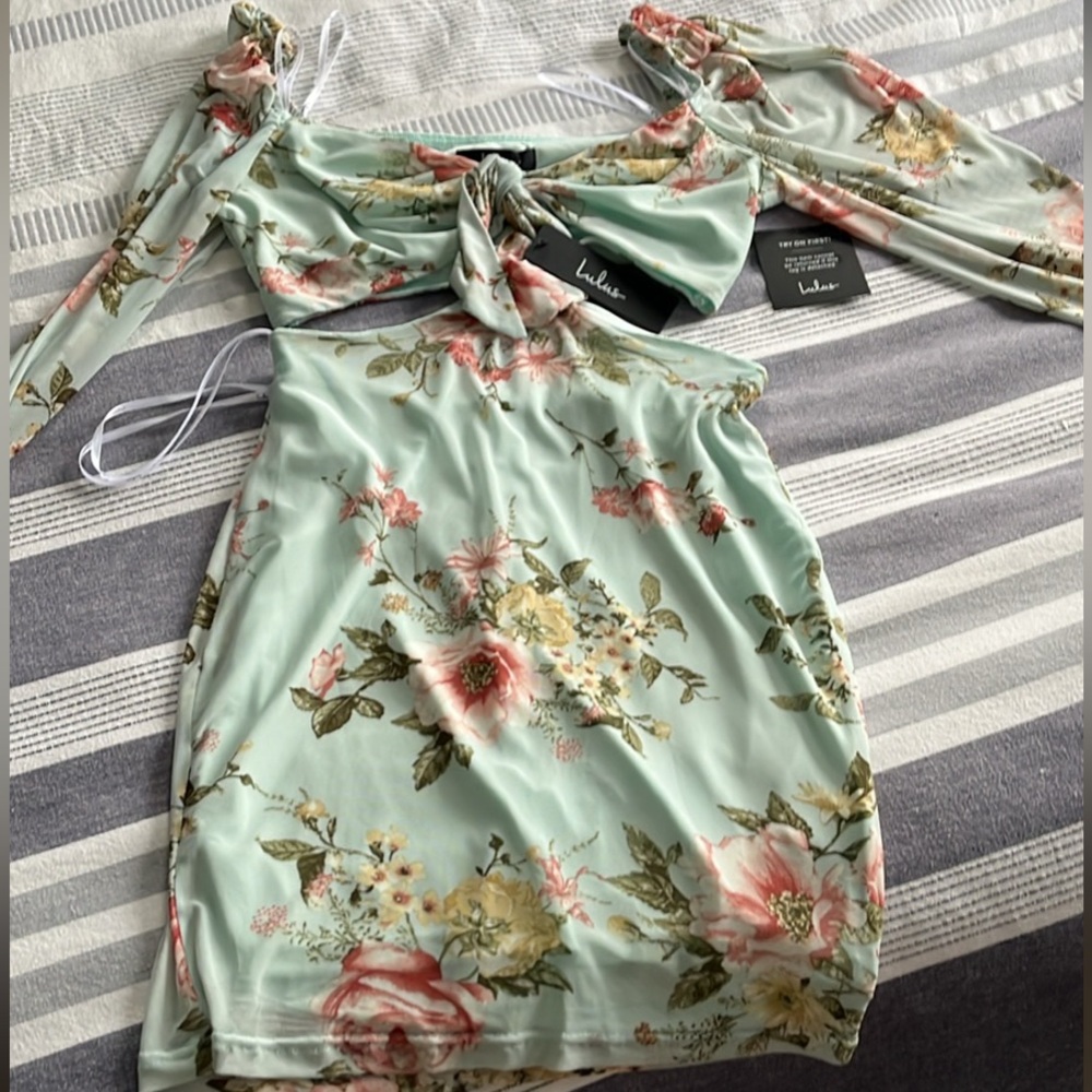 NWT Lulus Dress